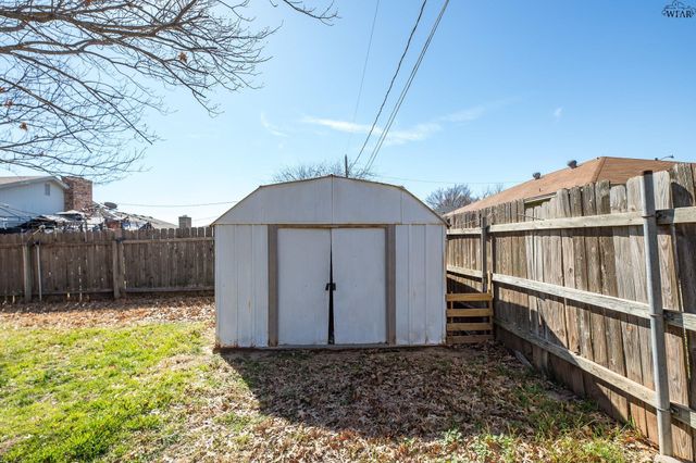 2113 SELMA DRIVE, Wichita Falls, TX 76306