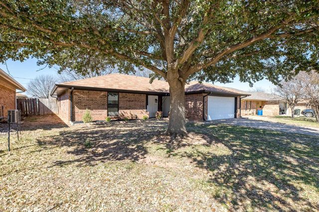 2113 SELMA DRIVE, Wichita Falls, TX 76306