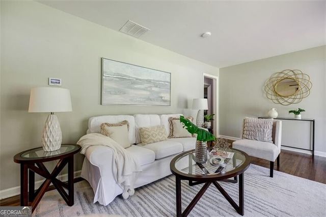 2343 Hunting Valley Drive, Decatur, GA 30033