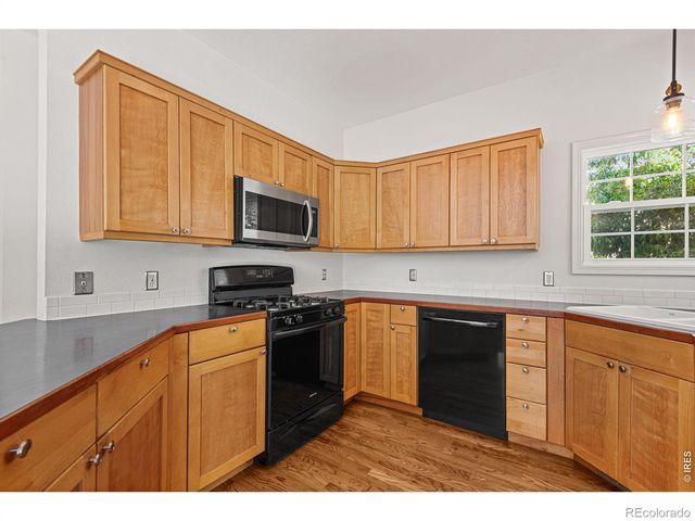 1414 Fairfield Avenue, Windsor, CO 80550