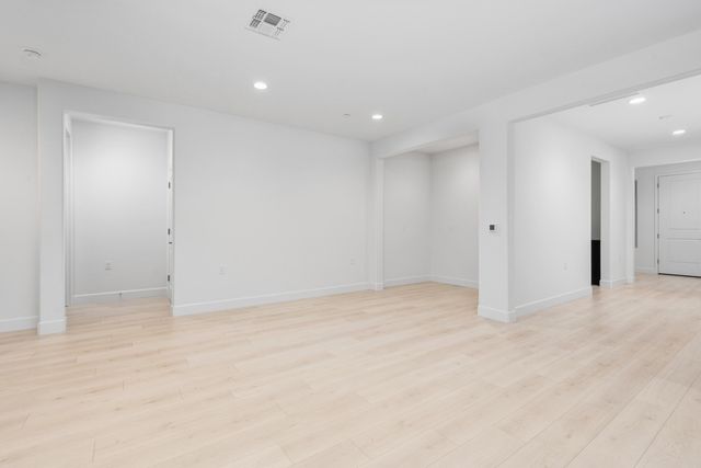 2936 Crystal Downs Avenue, Tulare, CA 93274