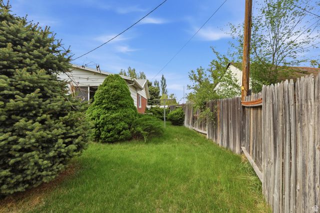 3677 W KEWANEE DR, West Valley City, UT 84120