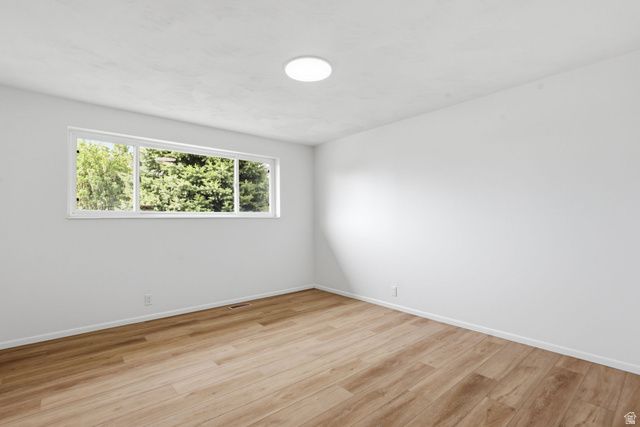 3677 W KEWANEE DR, West Valley City, UT 84120