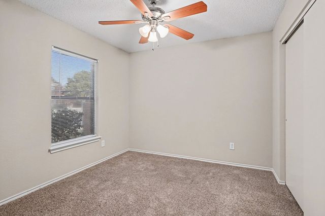 5233 Blue Circle, Haltom City, TX 76137