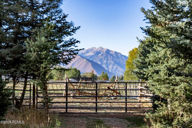 2555 S 3600 West, Charleston, UT 84032