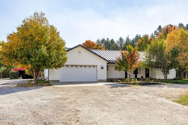 2555 S 3600 West, Charleston, UT 84032