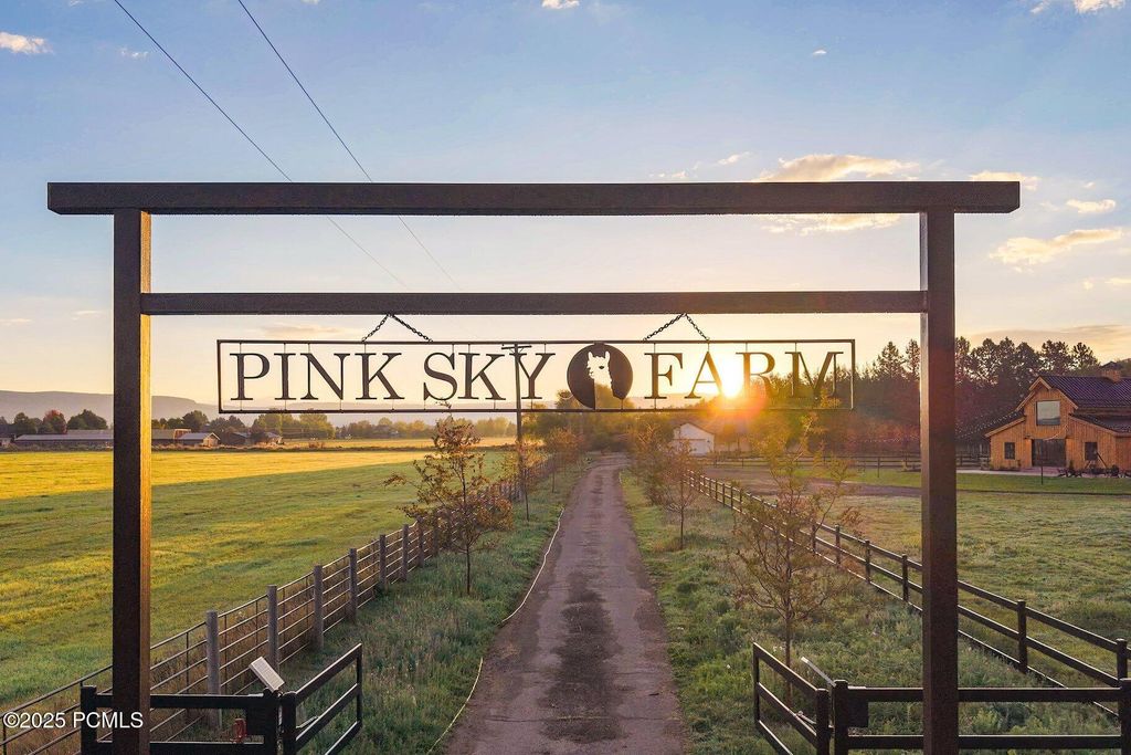 2555 S 3600 West, Charleston, UT 84032