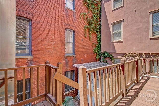 132 E Oglethorpe Avenue, Savannah, GA 31401