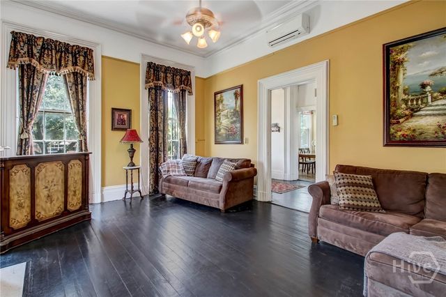 132 E Oglethorpe Avenue, Savannah, GA 31401