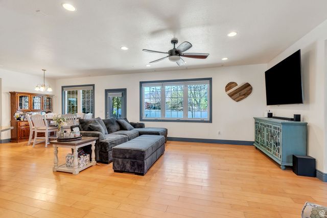 14384 S SHEEPROCK DR, Herriman, UT 84096