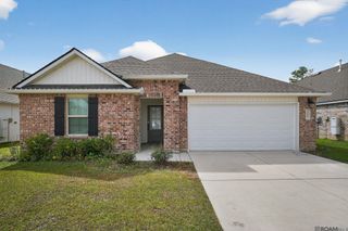 35602 Grovemont Dr, Walker, LA 70706