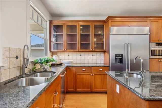 1005 Marvista Avenue, Seal Beach, CA 90740