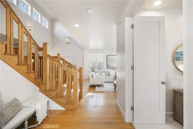 1005 Marvista Avenue, Seal Beach, CA 90740