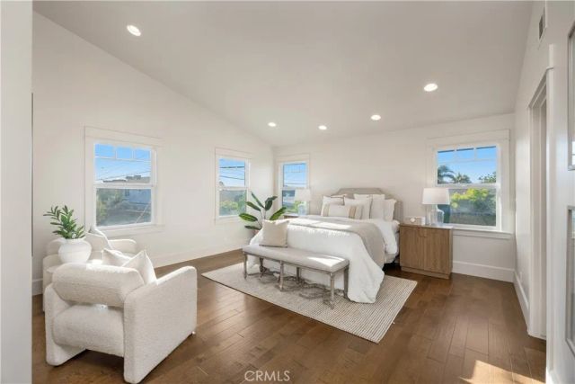 1005 Marvista Avenue, Seal Beach, CA 90740
