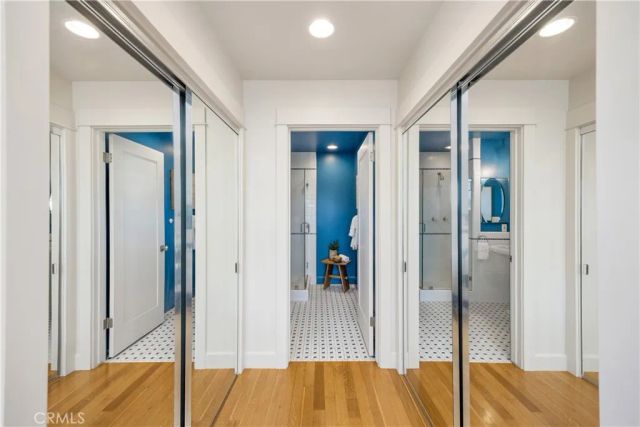 1005 Marvista Avenue, Seal Beach, CA 90740