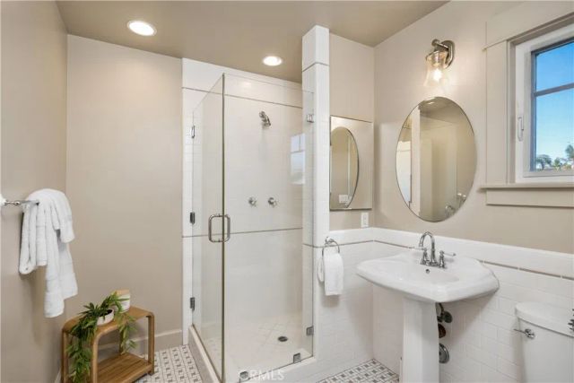1005 Marvista Avenue, Seal Beach, CA 90740