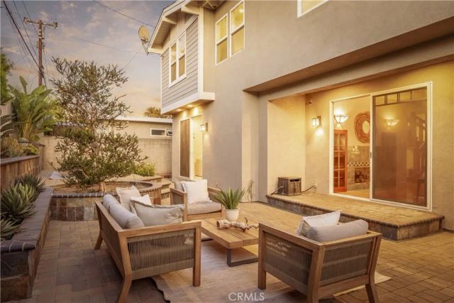 1005 Marvista Avenue, Seal Beach, CA 90740