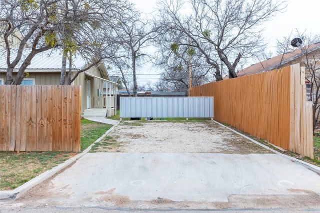 1341 S 11th Street, Abilene, TX 79602