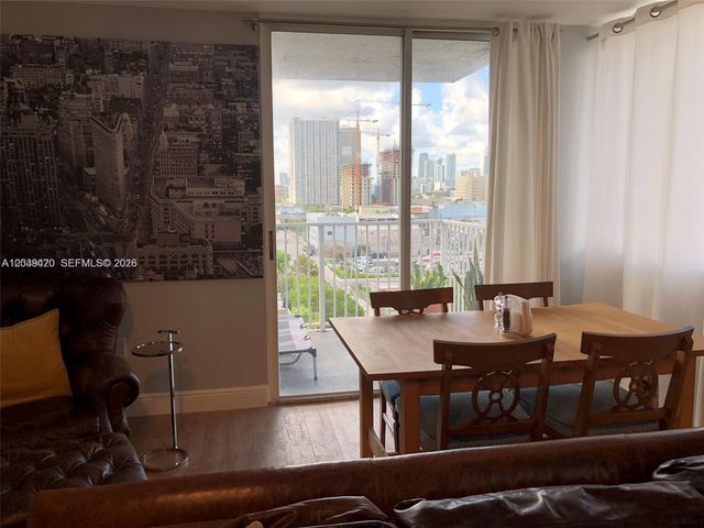 800 N Miami Ave E-1008, Miami, FL 33136
