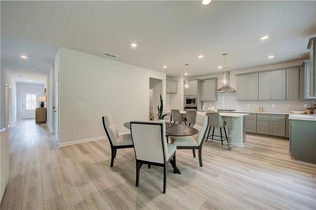 2445 Dixon Place, Lawrenceville, GA 30045