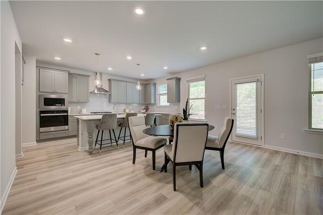 2445 Dixon Place, Lawrenceville, GA 30045