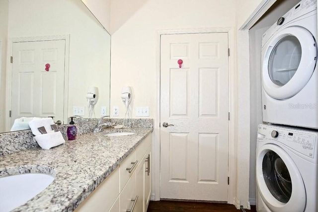 8905 SHINE DRIVE, Kissimmee, FL 34747
