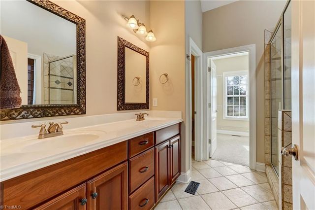 1330 Meadowlands Drive, Winston-salem, NC 27107