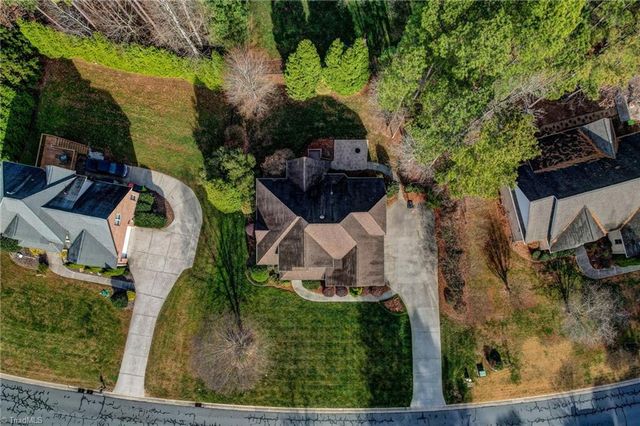 1330 Meadowlands Drive, Winston-salem, NC 27107