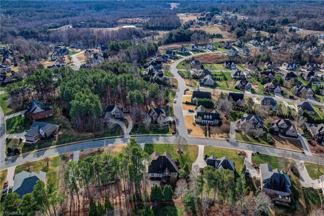 1330 Meadowlands Drive, Winston-salem, NC 27107