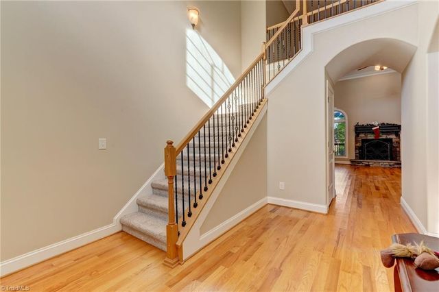 1330 Meadowlands Drive, Winston-salem, NC 27107