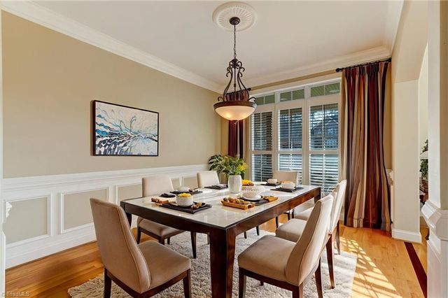 1330 Meadowlands Drive, Winston-salem, NC 27107