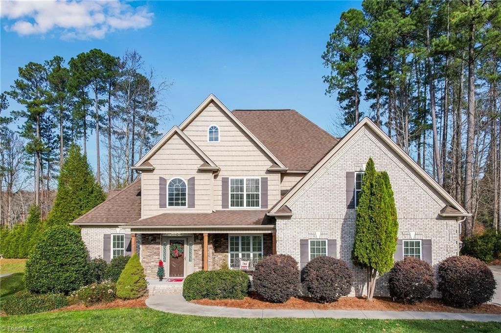 1330 Meadowlands Drive, Winston-salem, NC 27107