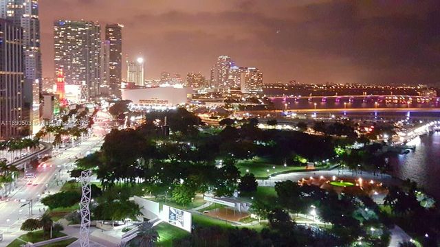335 S Biscayne Blvd 2202, Miami, FL 33131