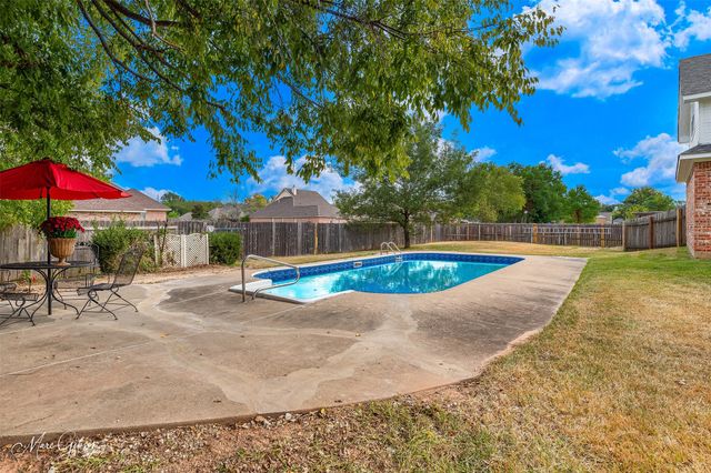 205 Tealwood Drive, Bossier City, LA 71111