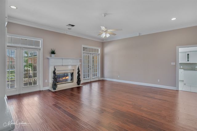 205 Tealwood Drive, Bossier City, LA 71111