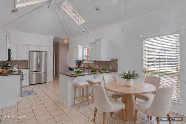 205 Tealwood Drive, Bossier City, LA 71111