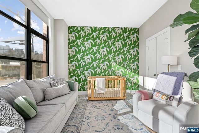 711 1st Street 202, Hoboken, NJ 07030