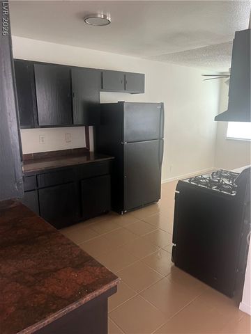 6940 Hopkins Drive, Las Vegas, NV 89156