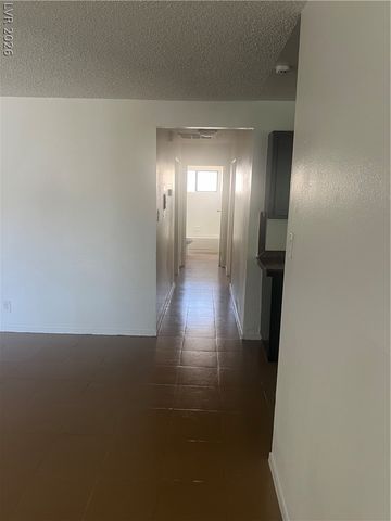 6940 Hopkins Drive, Las Vegas, NV 89156