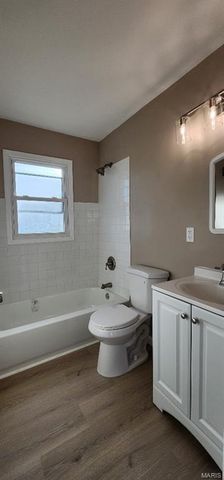 9808 Zykan Drive, St Louis, MO 63114