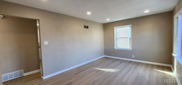 9808 Zykan Drive, St Louis, MO 63114