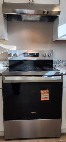 9808 Zykan Drive, St Louis, MO 63114