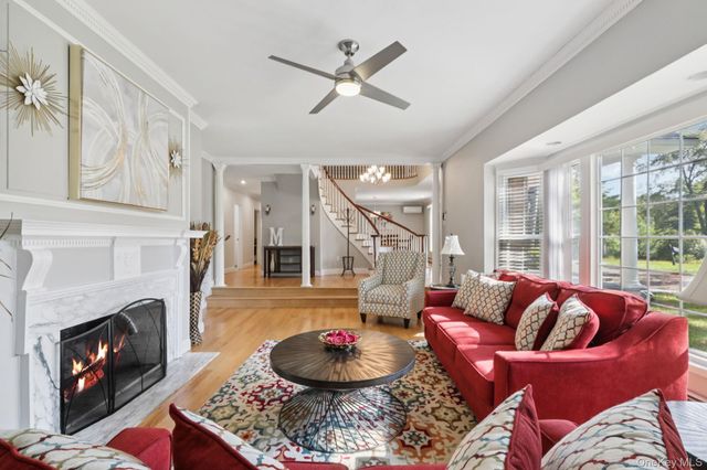2 Myrtle Avenue, Greenwood Lake, NY 10925