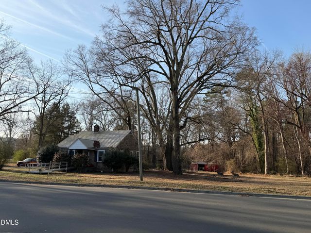 921 Chalk Level Road, Durham, NC 27704