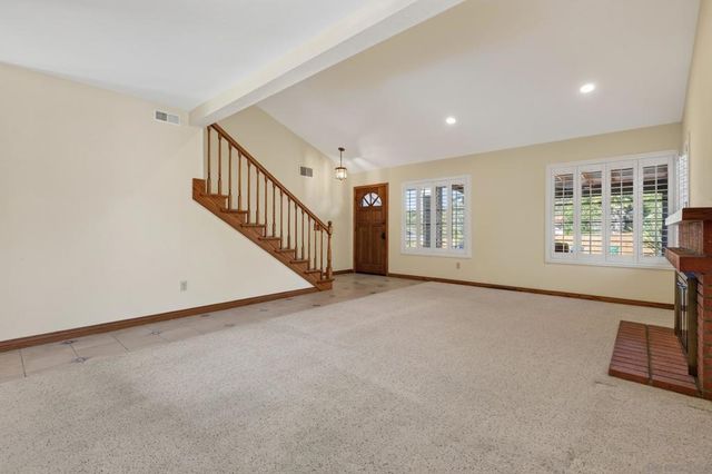 13962 Barrymore St., San Diego, CA 92129