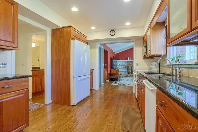 9441 Wyoming Point Place, Springfield Twp., OH 45231