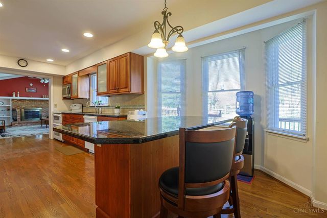 9441 Wyoming Point Place, Springfield Twp., OH 45231