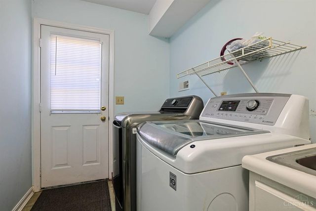 9441 Wyoming Point Place, Springfield Twp., OH 45231