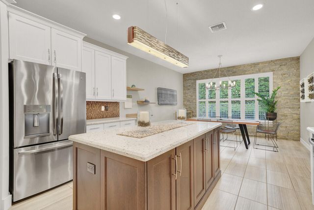 13808 Imperial Topaz Trail, Delray Beach, FL 33446