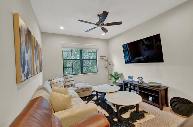 13808 Imperial Topaz Trail, Delray Beach, FL 33446